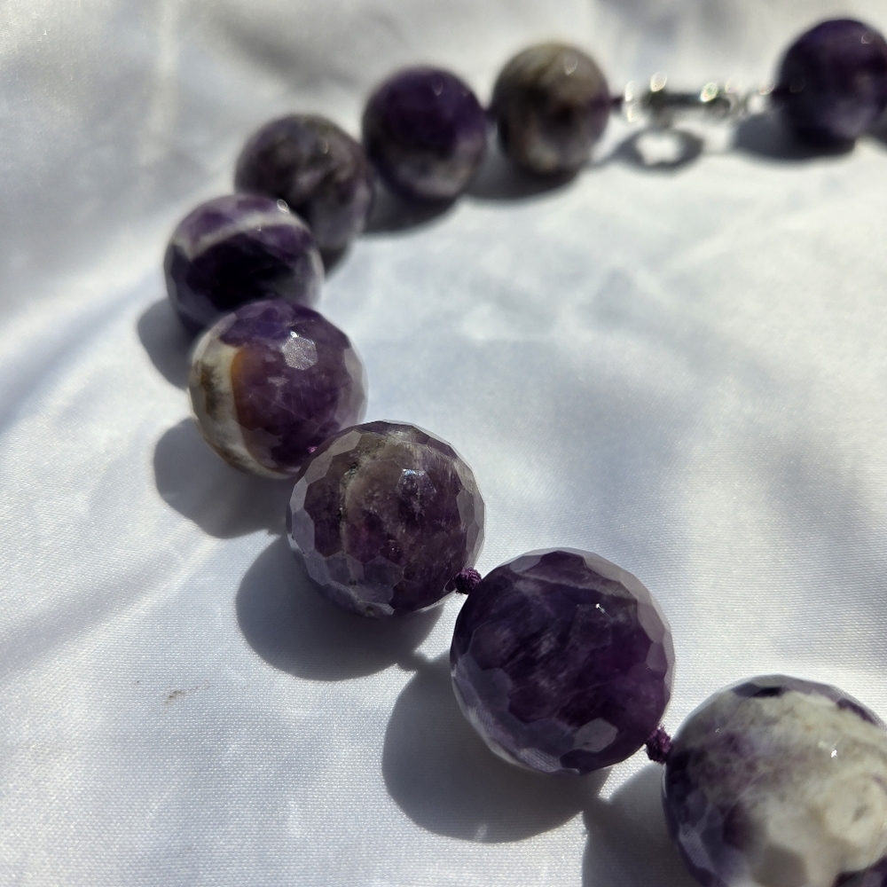 Chevron Amethyst Necklace - Picture 4 of 8